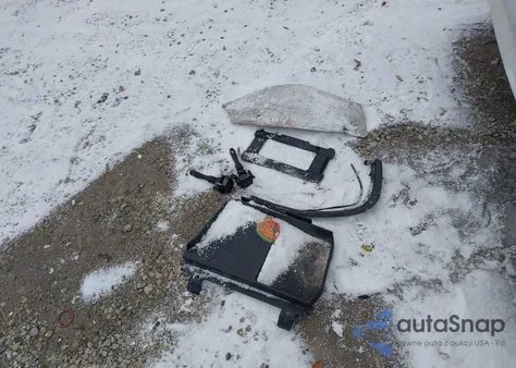 2002 BMW 325I z USA, uszkodzony, nr VIN WBAEV33442KL70556